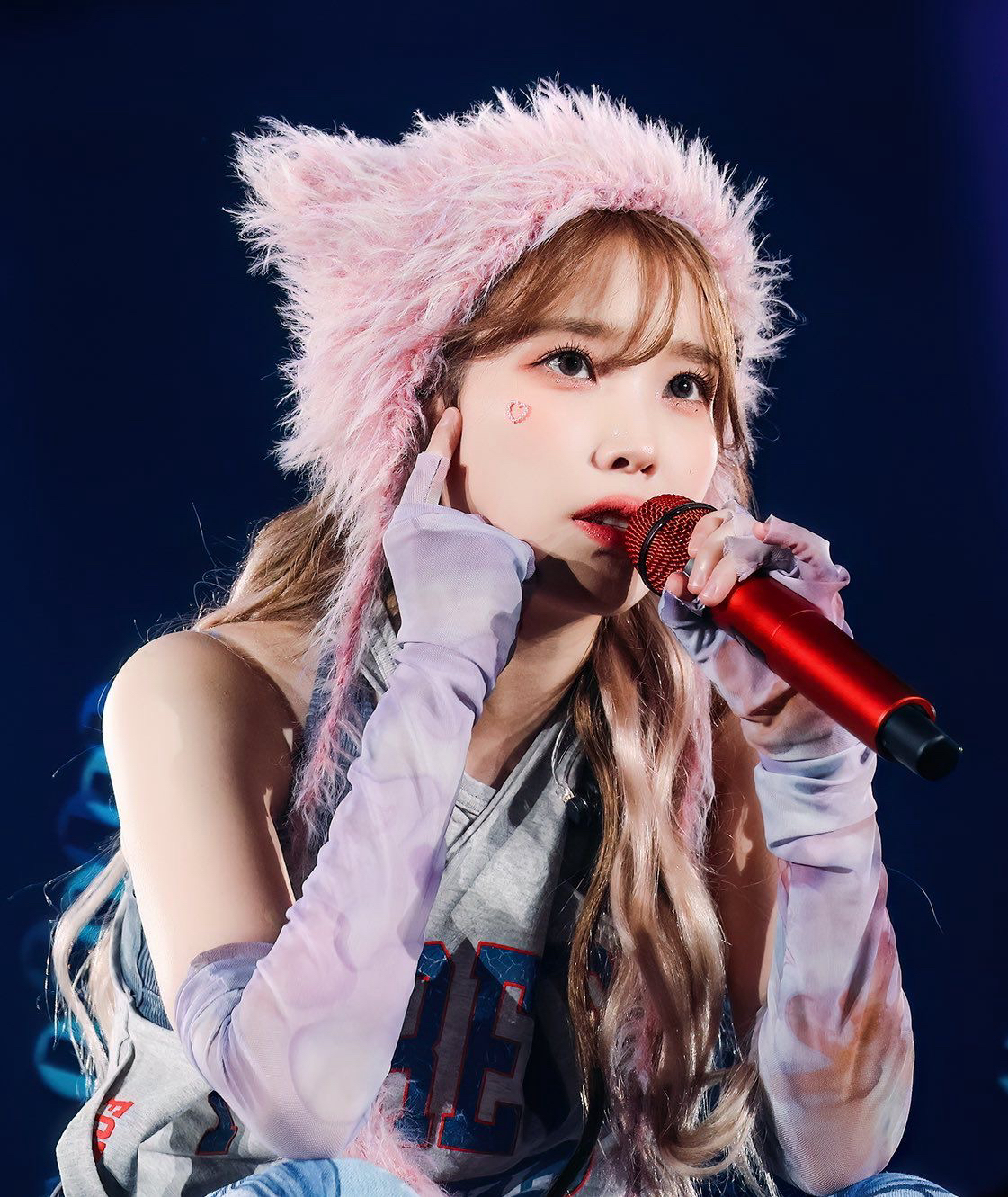 아이유의 비하인드 컷