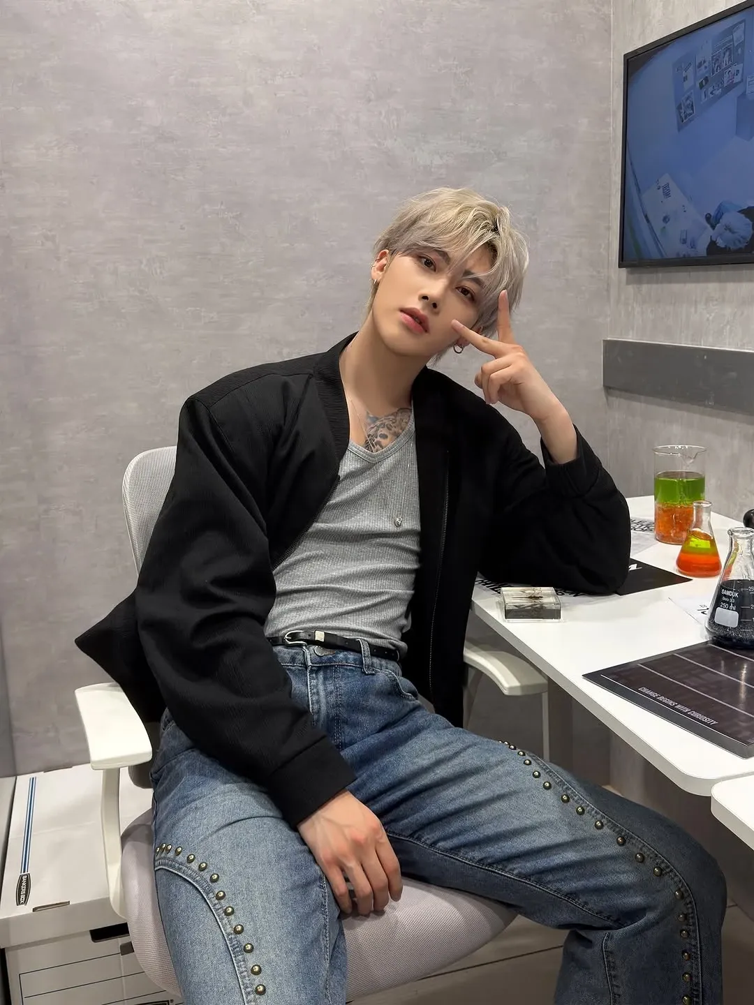 Today’s hot picks from the 리키 (앤더블) community