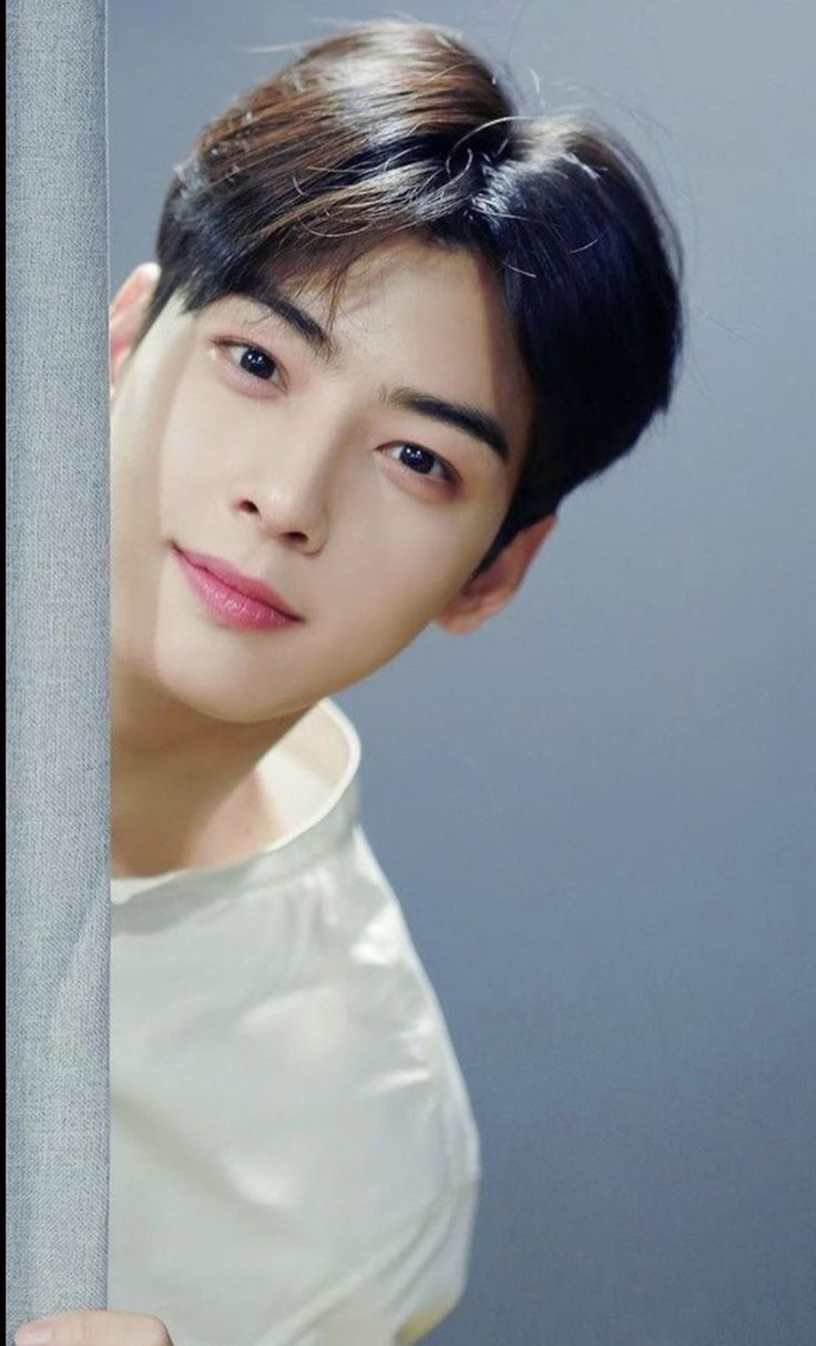 Recent activity shot of Eunwoo (ASTRO)