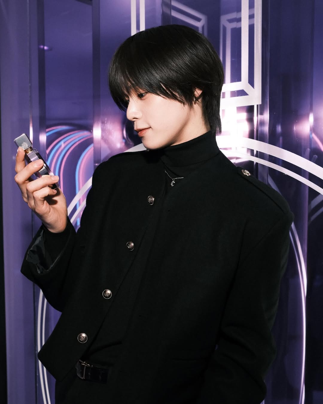 Behind-the-scenes cut of K (&TEAM)