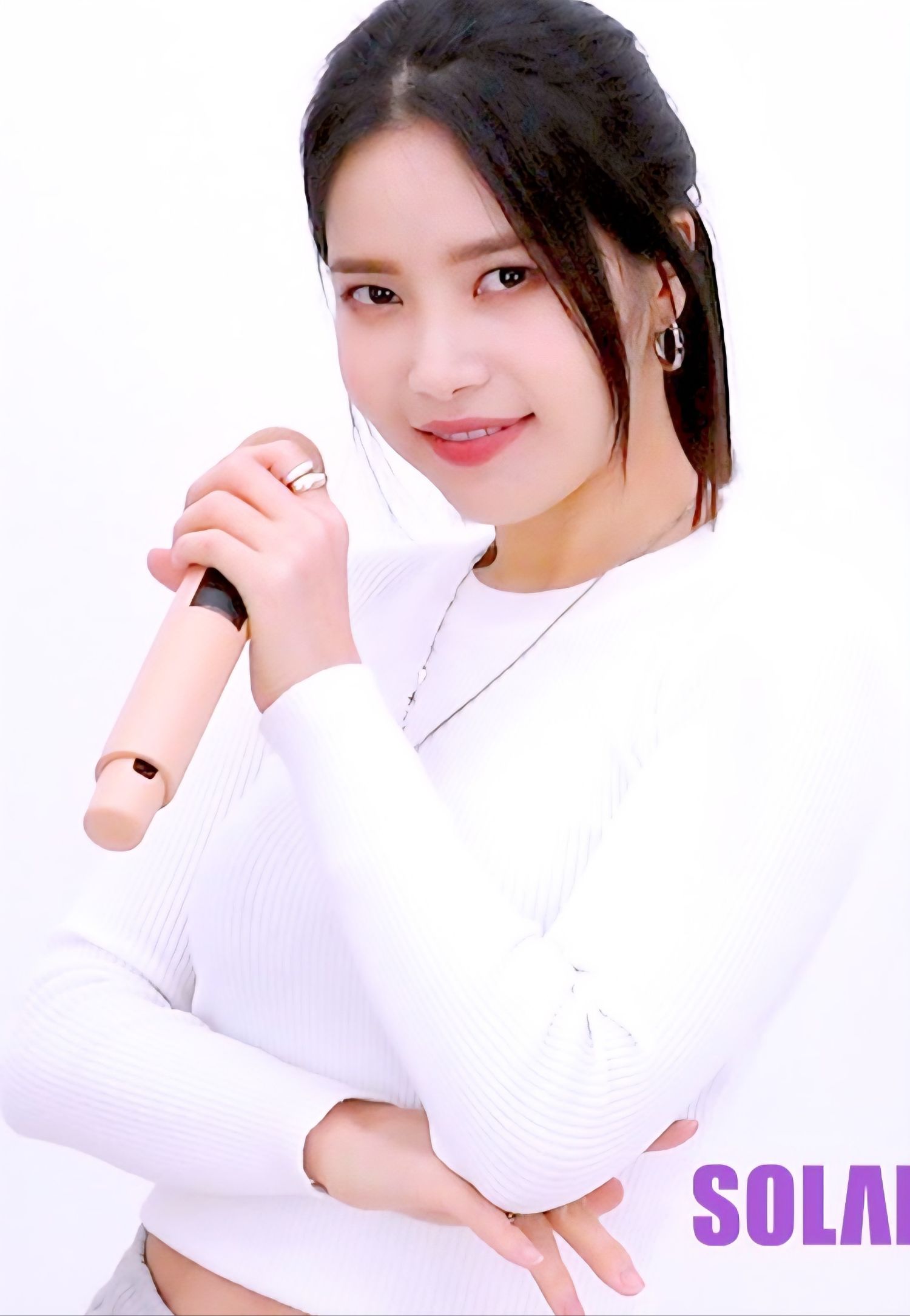 Foto terbaru Solar (MAMAMOO)