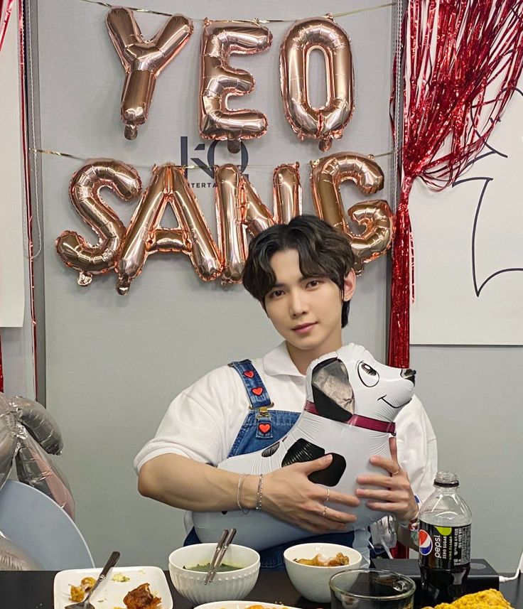 에이티즈의 비하인드 컷