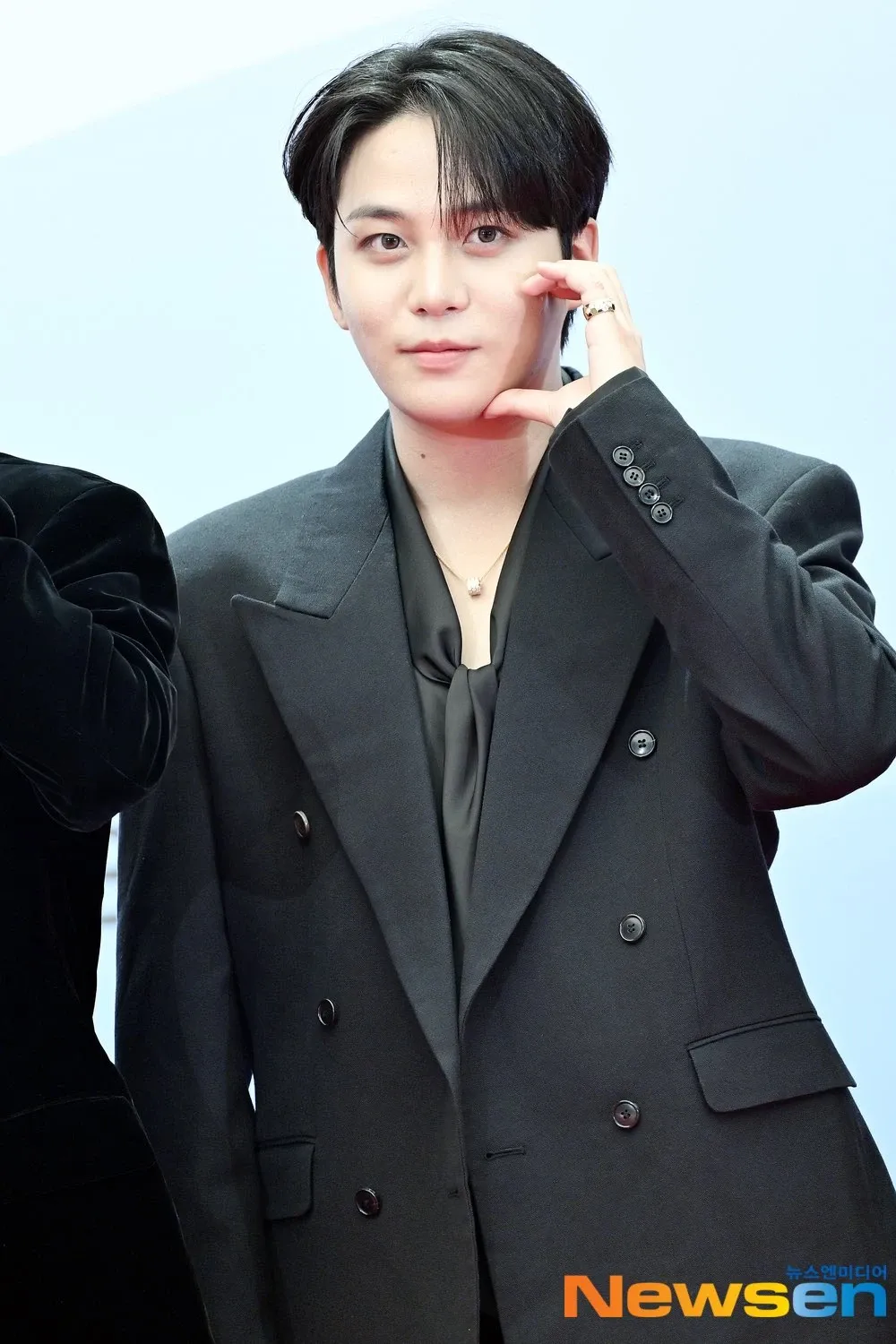 Recent activity shot of Jongho (ATEEZ)