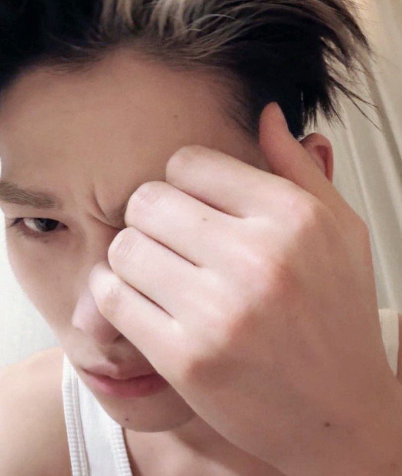 NI-KI (ENHYPEN)的幕後花絮