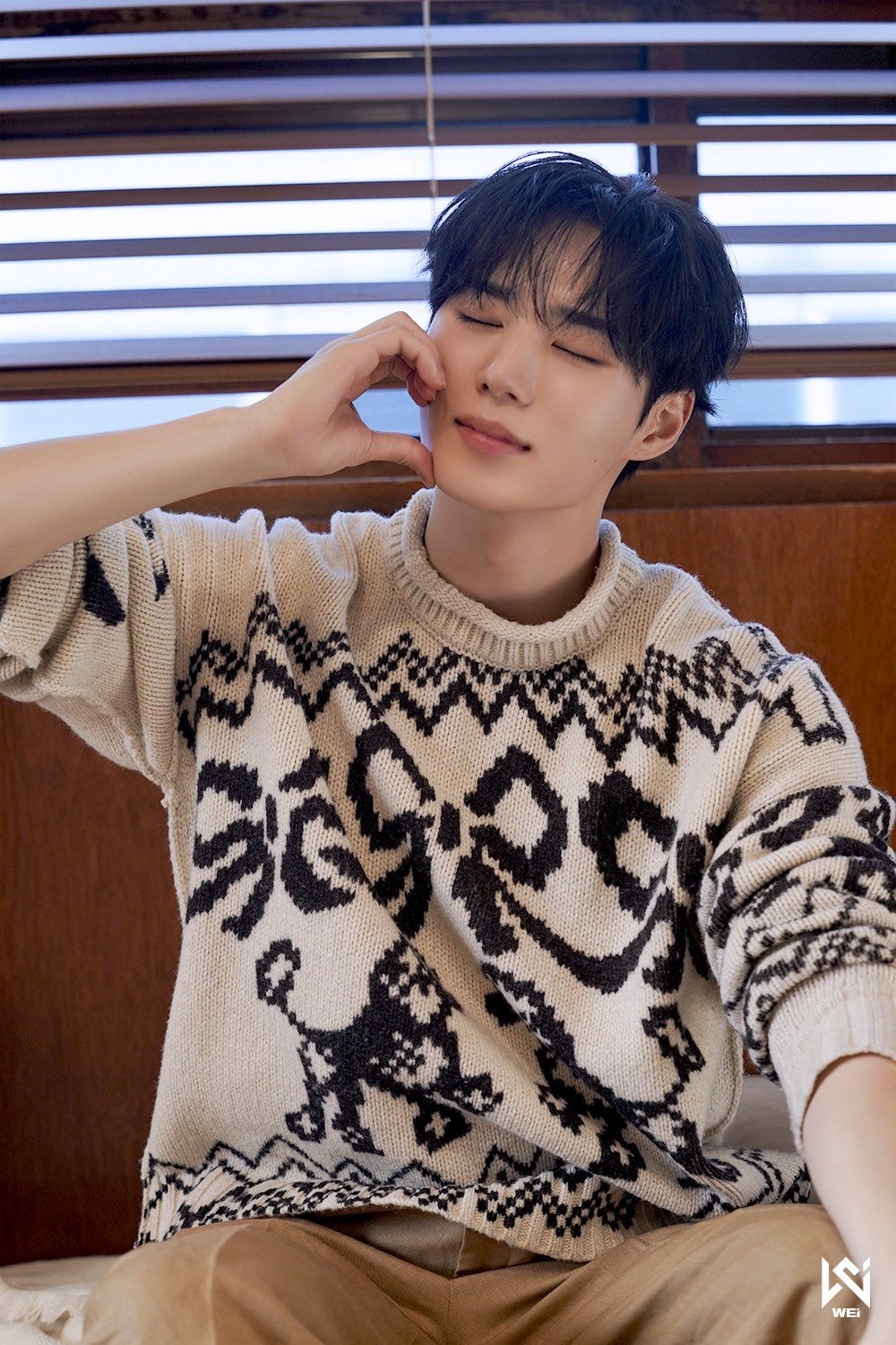 Latest photo of Kim Junseo (ALPHA DRIVE ONE)