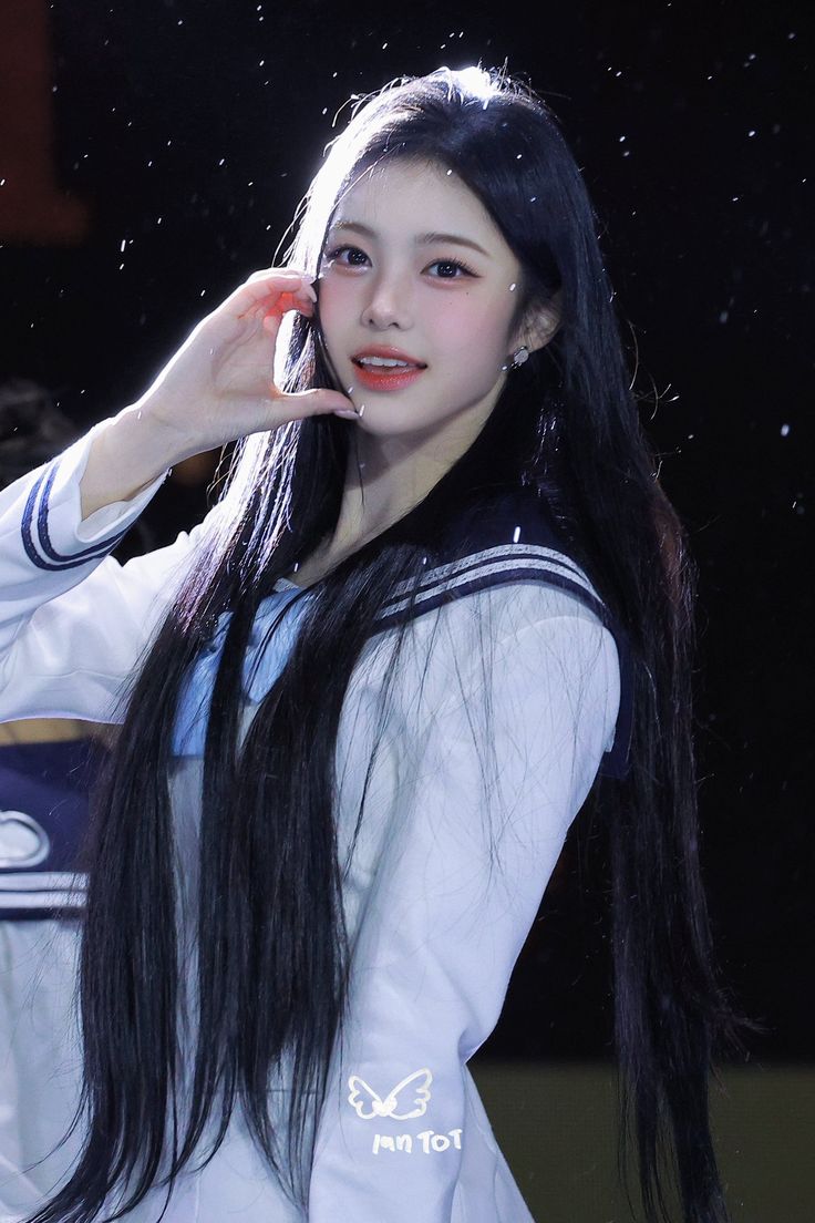 Latest photo of Ian (Hearts2Hearts)