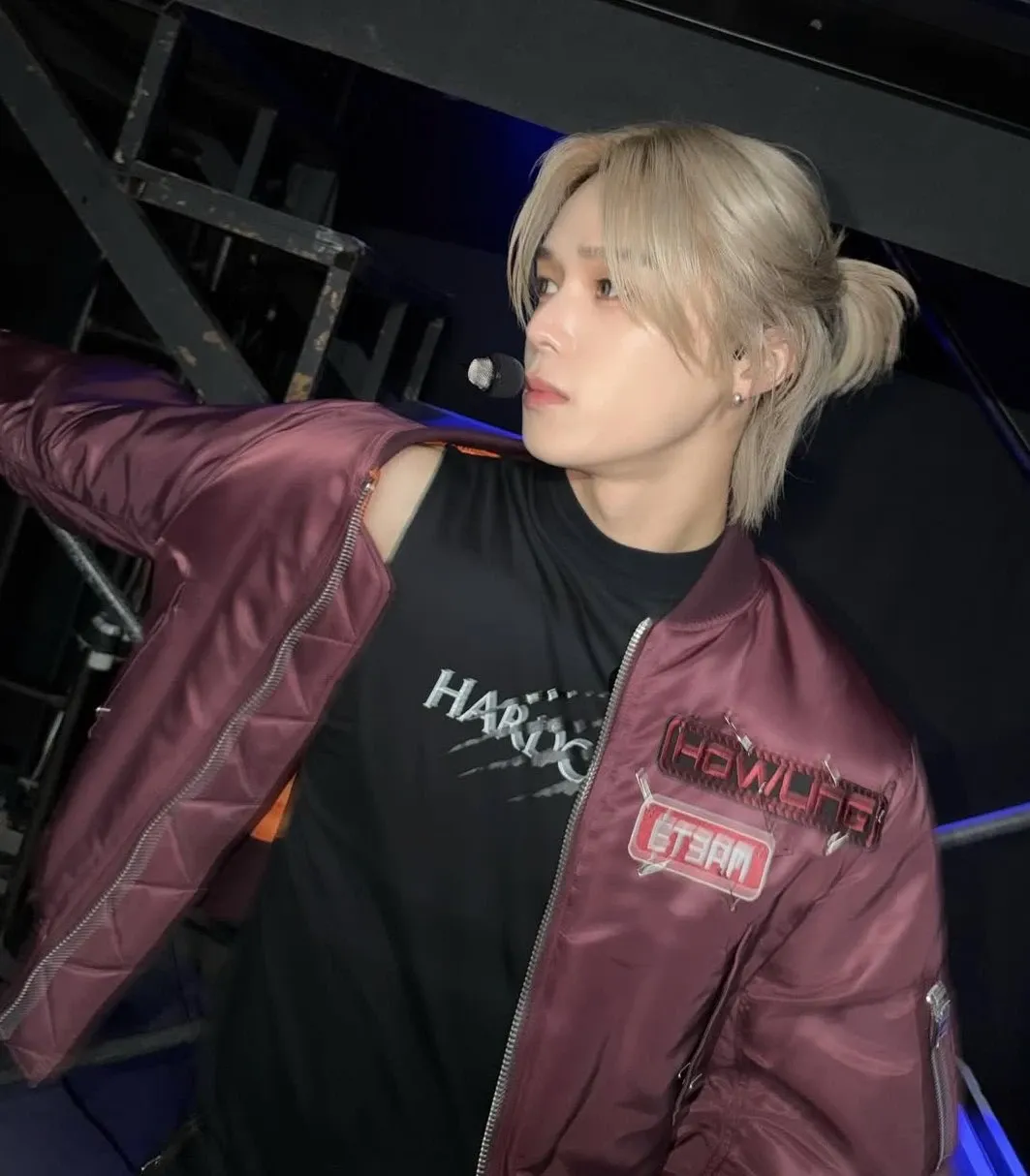 Recent activity shot of K (&TEAM)