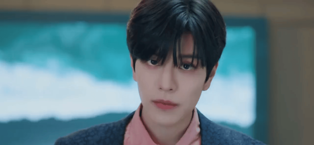 Latest photo of Seungmin (Stray Kids)
