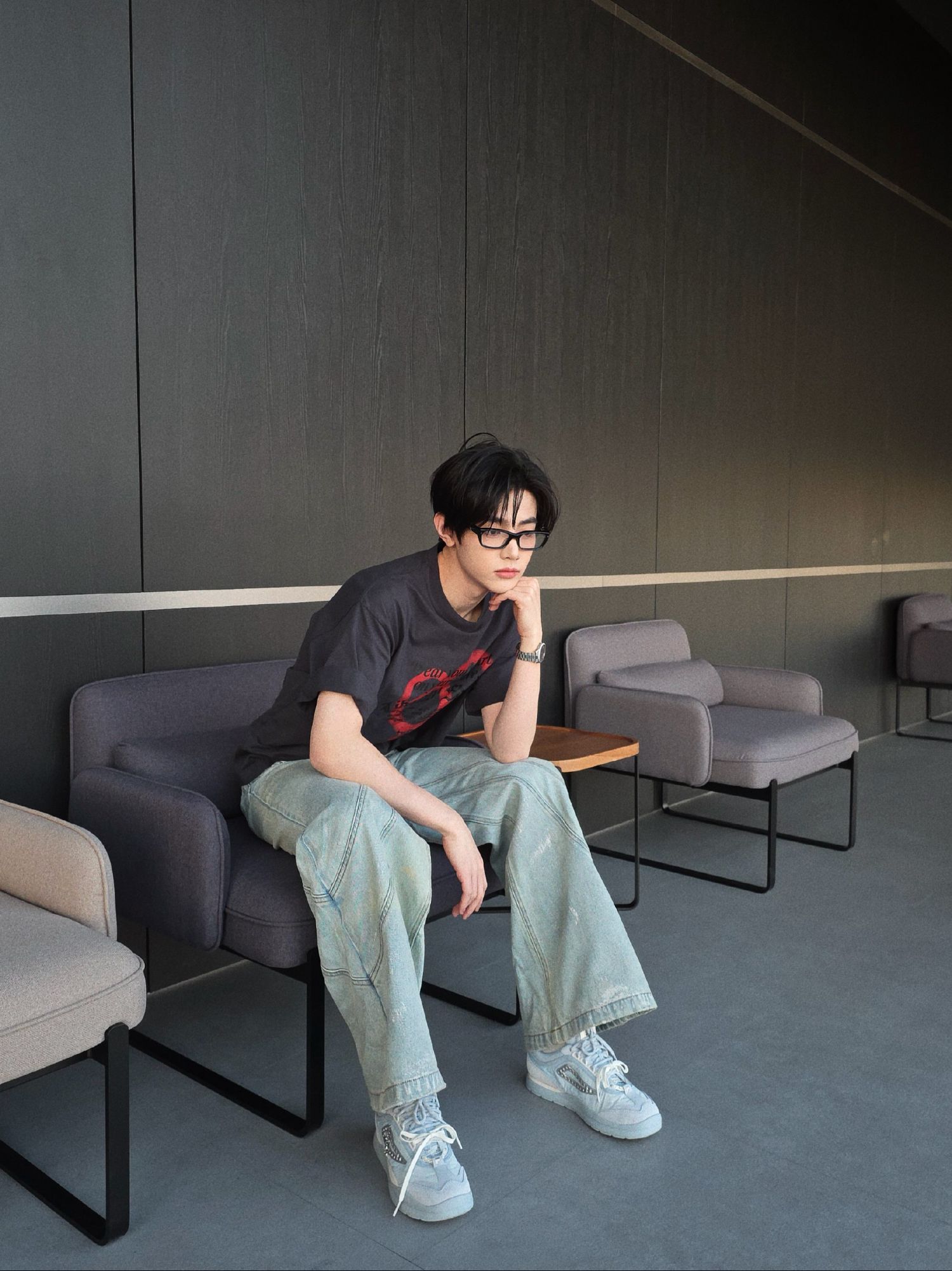 A moment captured by Zhang Hao's fan