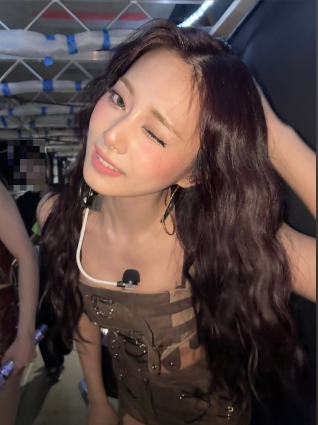 Potret di balik layar Tzuyu (TWICE)