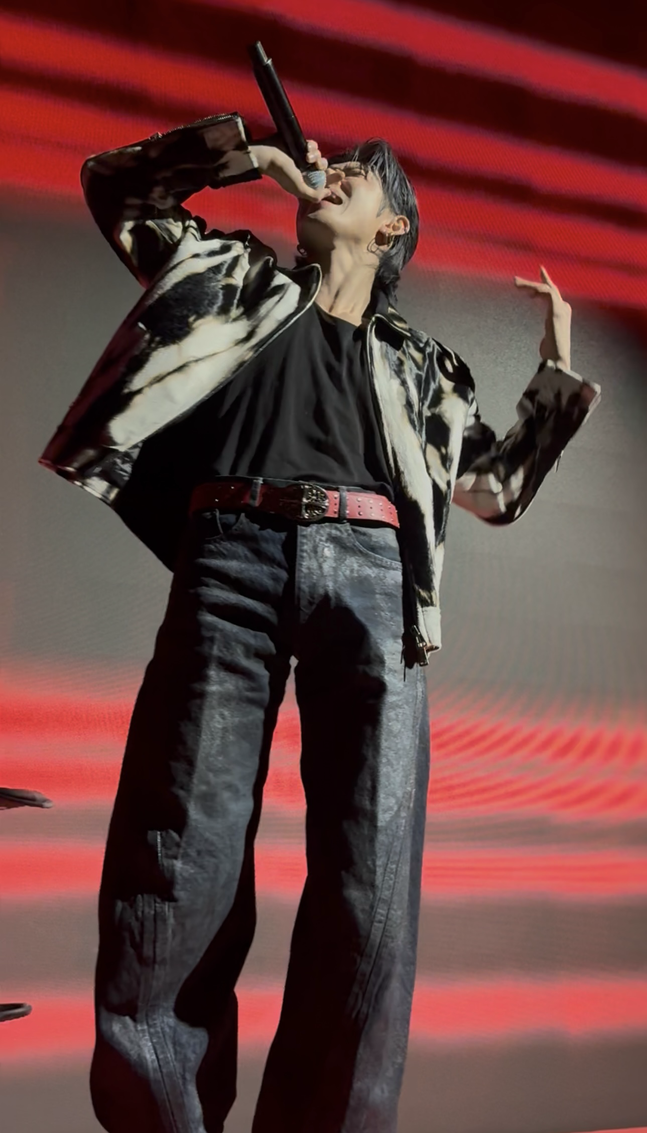 Fandom-recommended wallpaper image of Yeonjun (TOMORROW X TOGETHER)