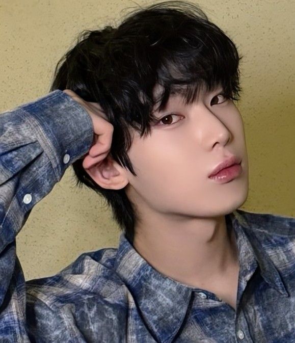 선우 (ENHYPEN) 최근 활동샷