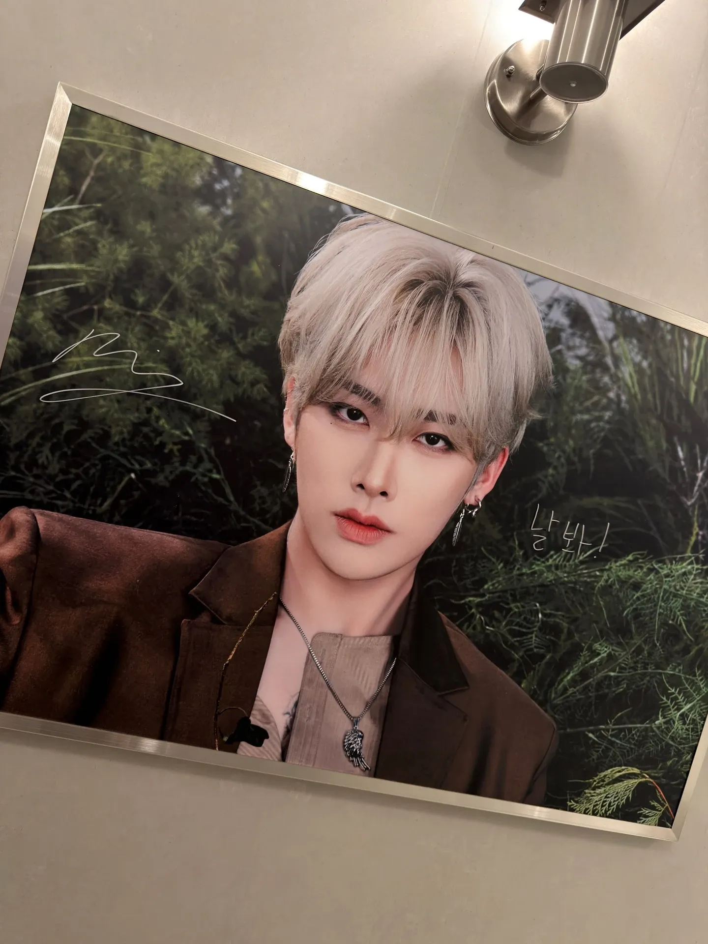 Must-see popular post of 리키 (앤더블), your favorite