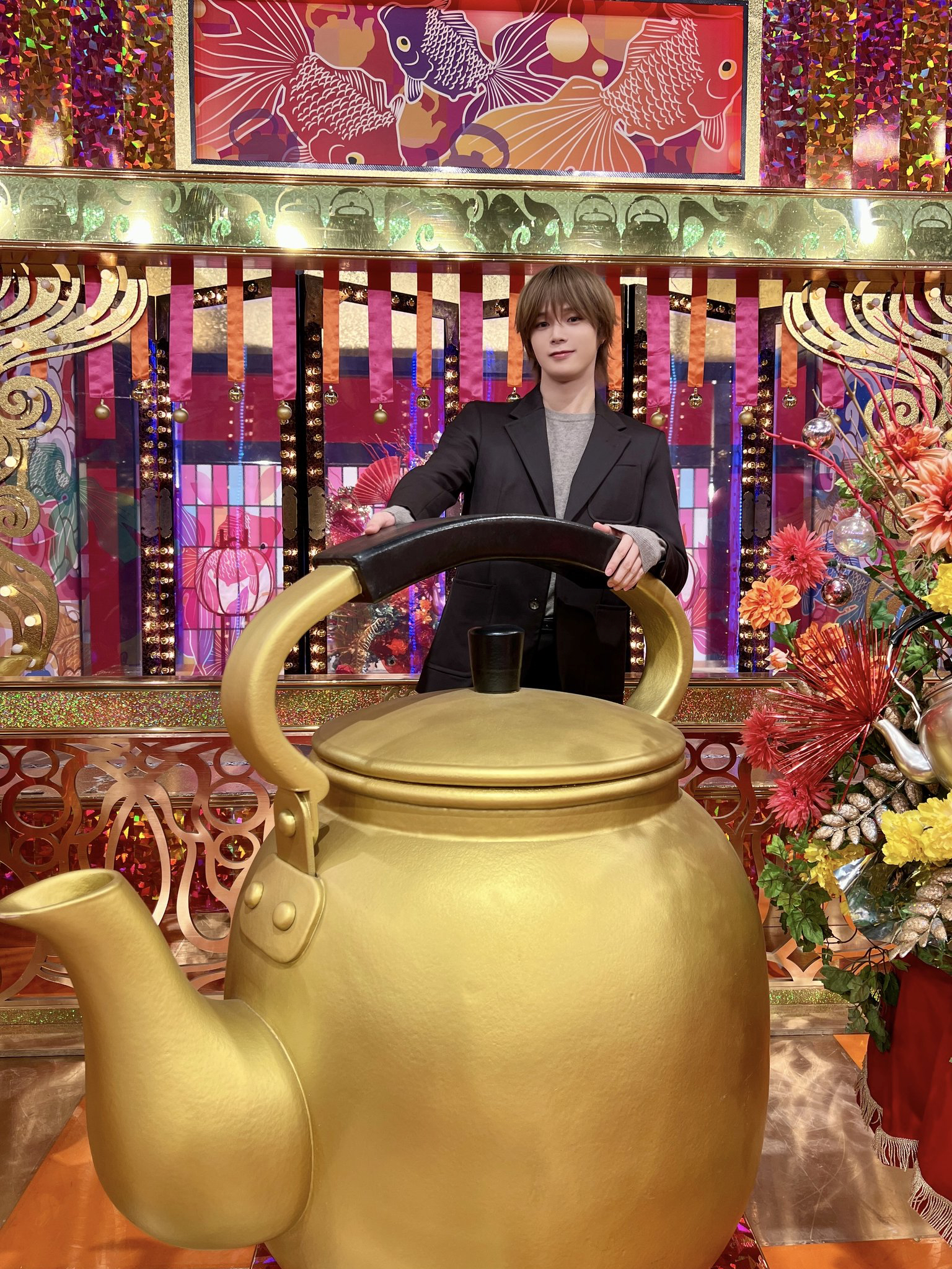 A moment captured by K (&TEAM)'s fan