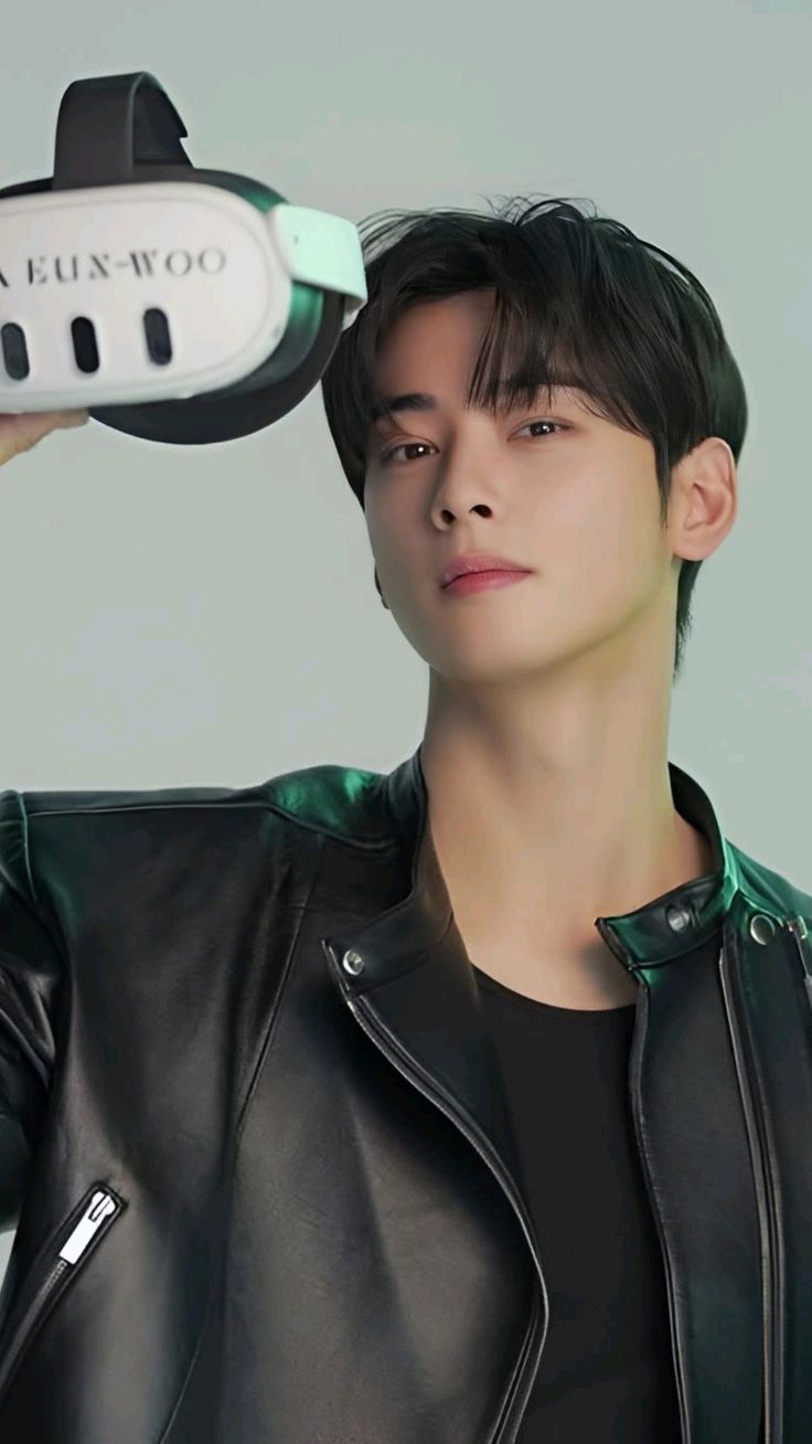 Behind-the-scenes cut of Eunwoo (ASTRO)
