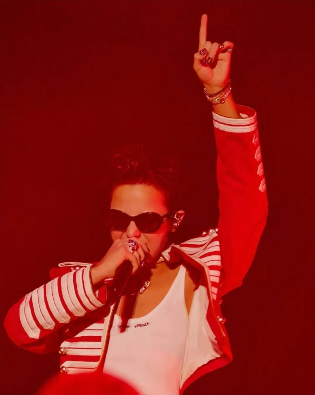 A moment captured by G-DRAGON (BIGBANG)'s fan