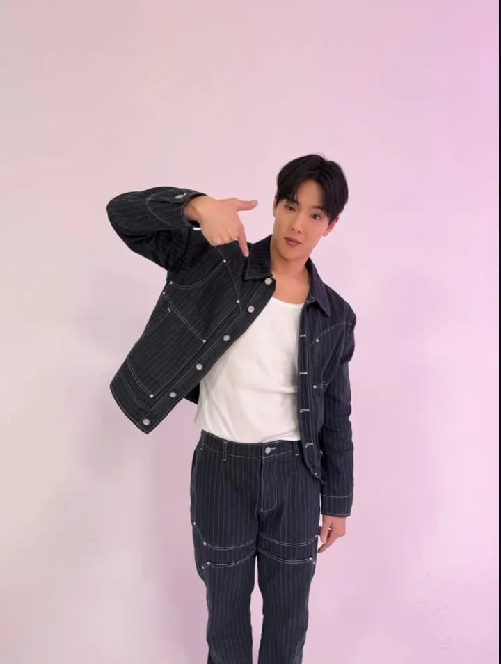 Momen yang diabadikan oleh penggemar MONSTA X