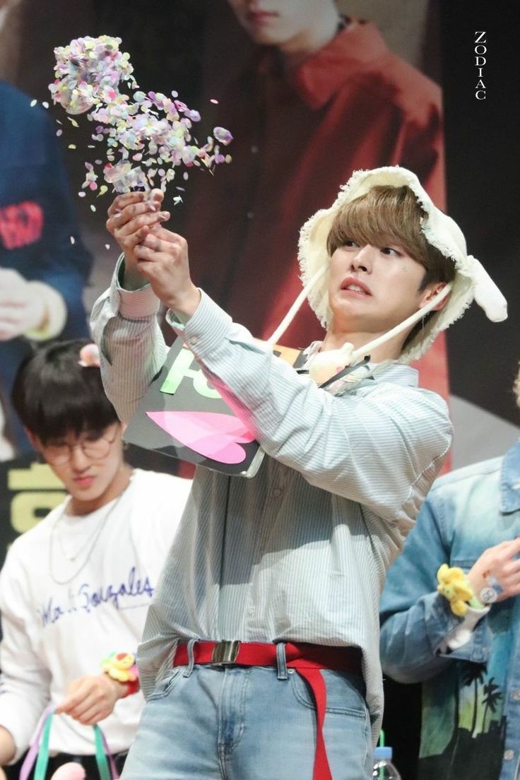 Recent activity shot of Lee Know (Stray Kids)