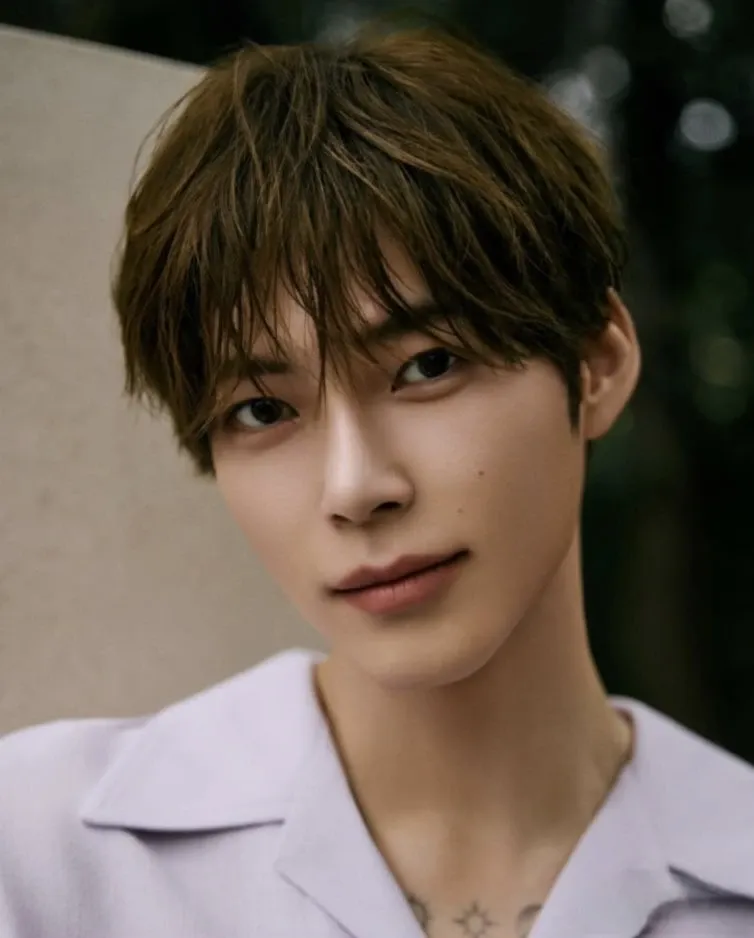 A moment captured by Sung Hanbin (ZEROBASEONE)'s fan