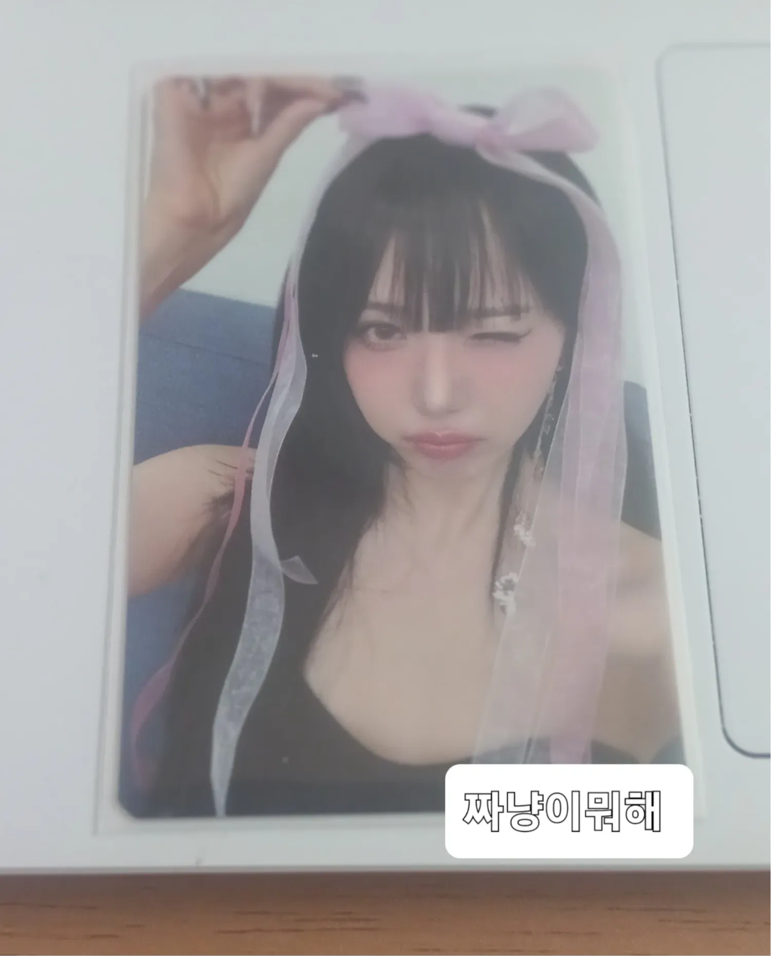 Behind-the-scenes cut of Eunha (GFRIEND, VIVIZ)