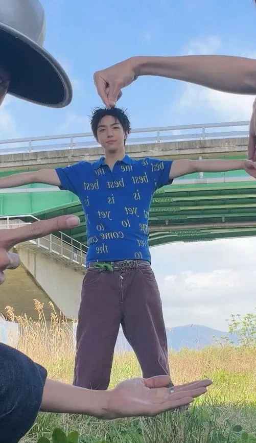 Recent activity shot of Baek junhyuk (IDID)