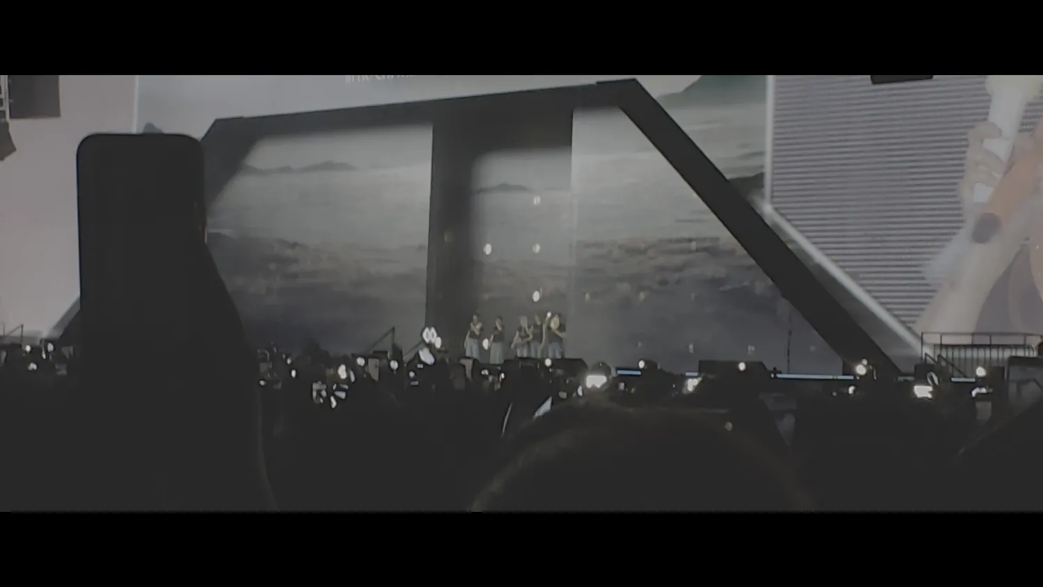 Foto terbaru D.O. (EXO)