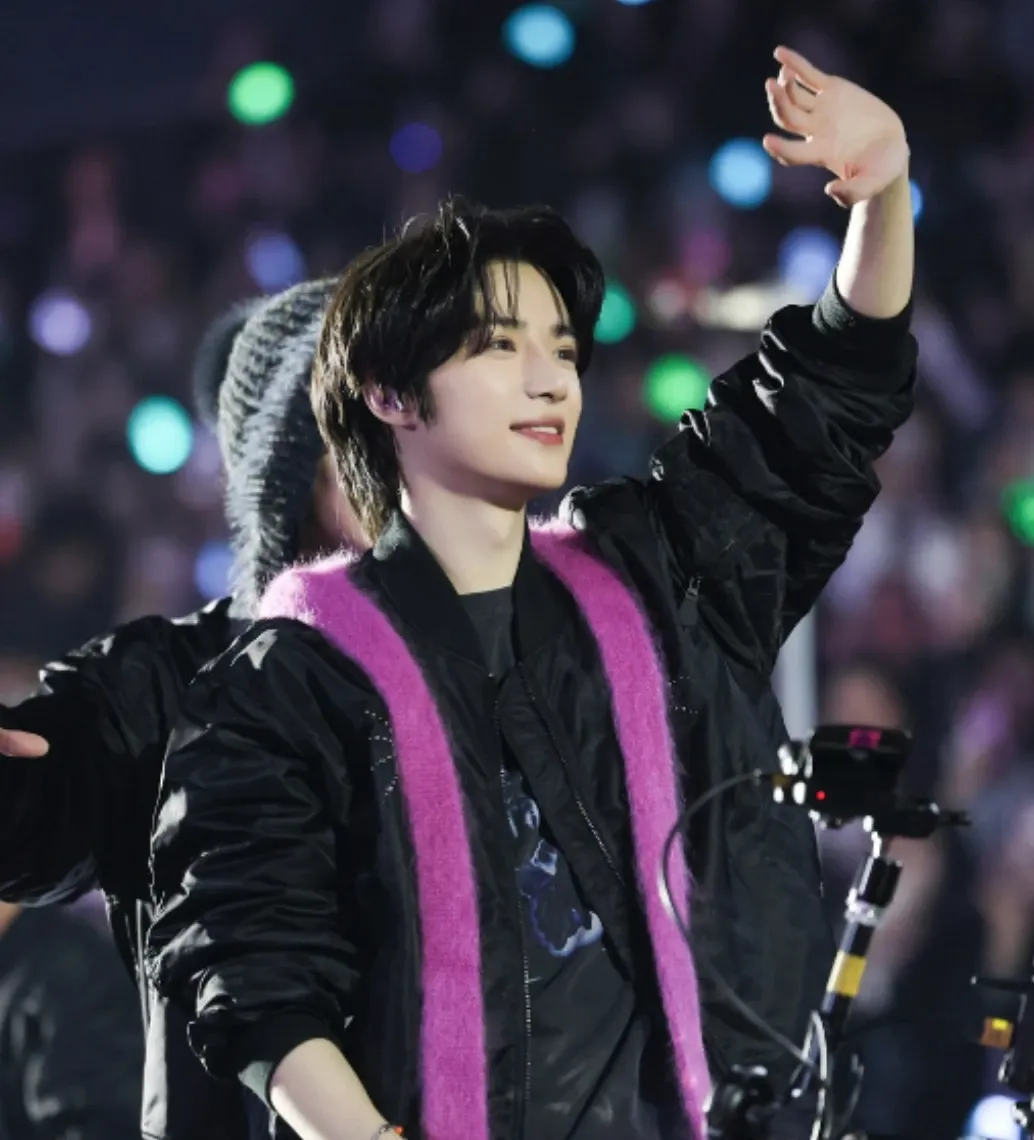 Recent activity shot of Beomgyu (TOMORROW X TOGETHER)