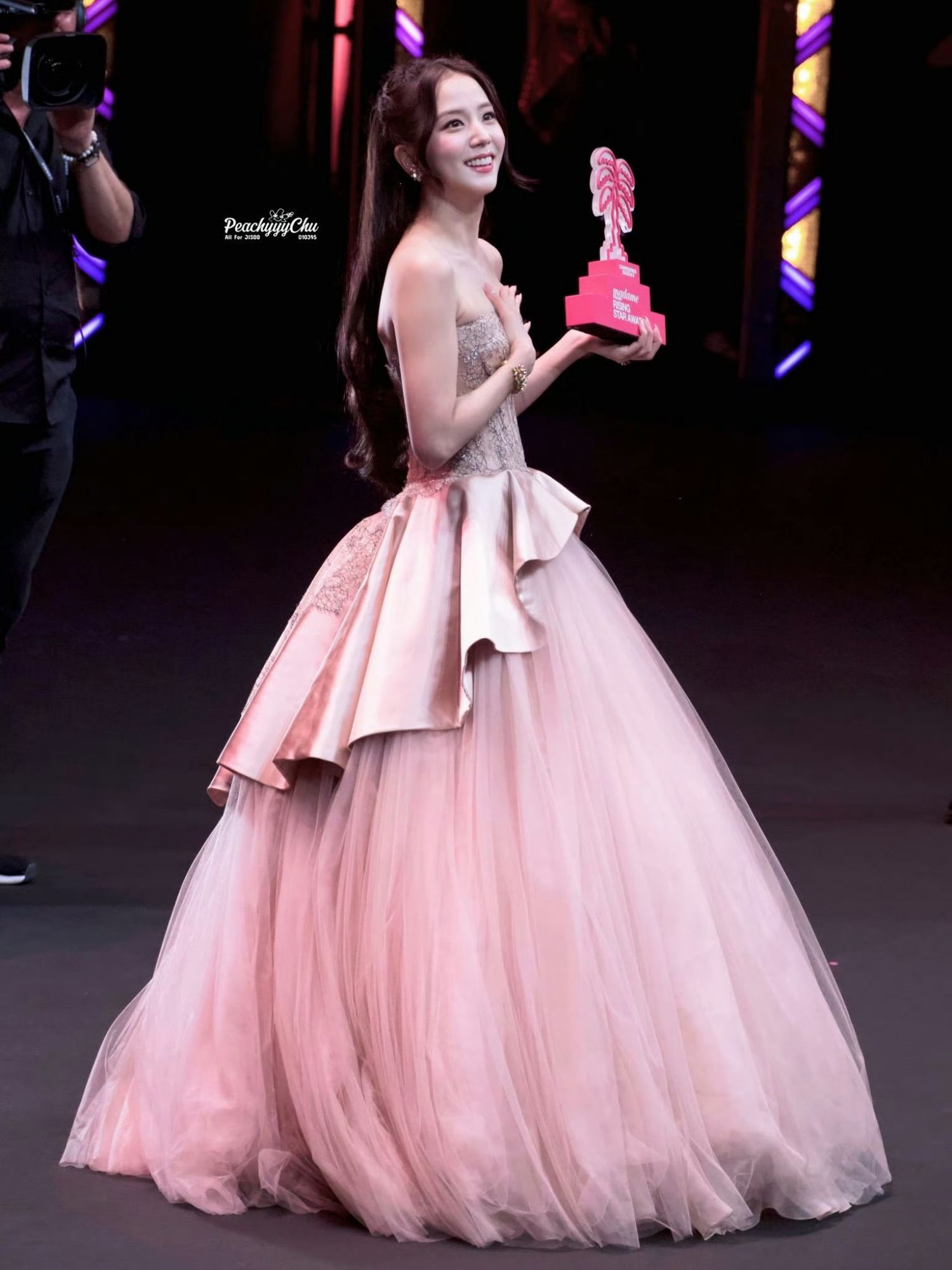 ジス (BLACKPINK)の最新写真