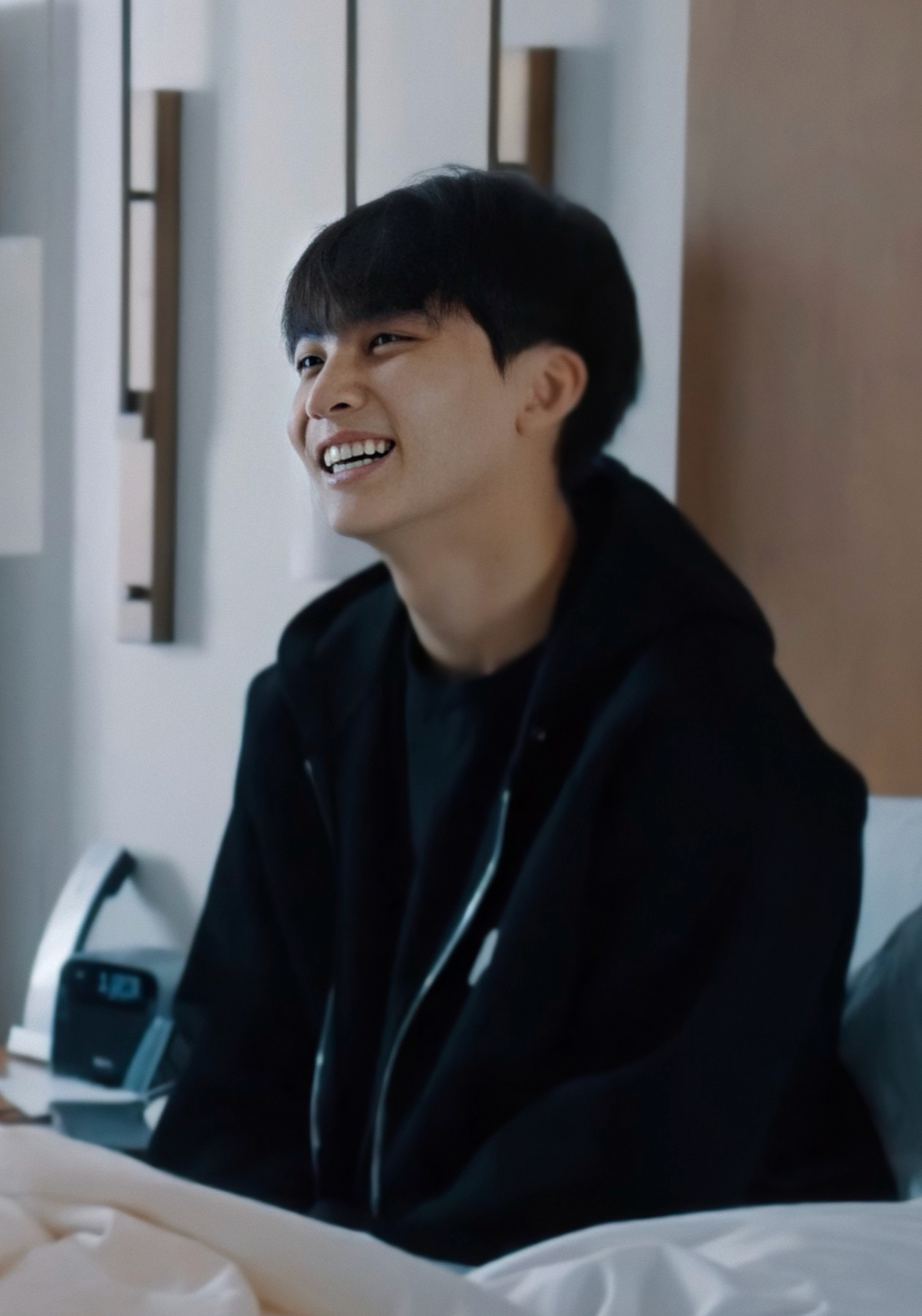 Latest photo of Jeonghan (SEVENTEEN)