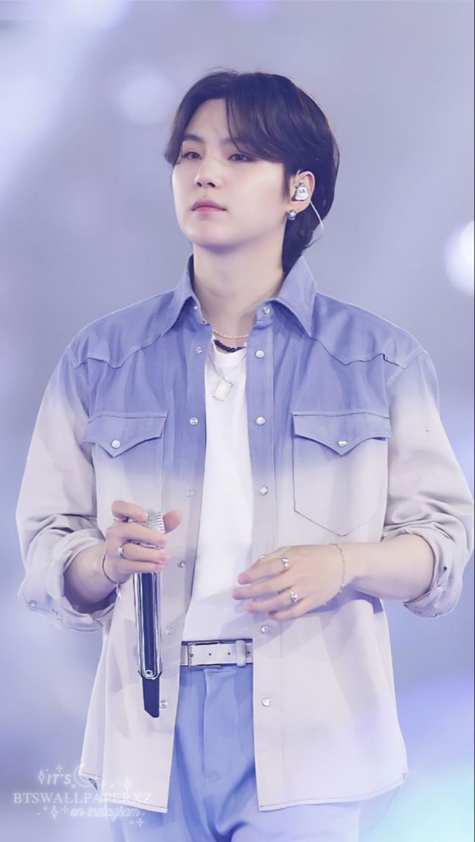 A heartfelt wallpaper shared by SUGA (BTS)'s fans