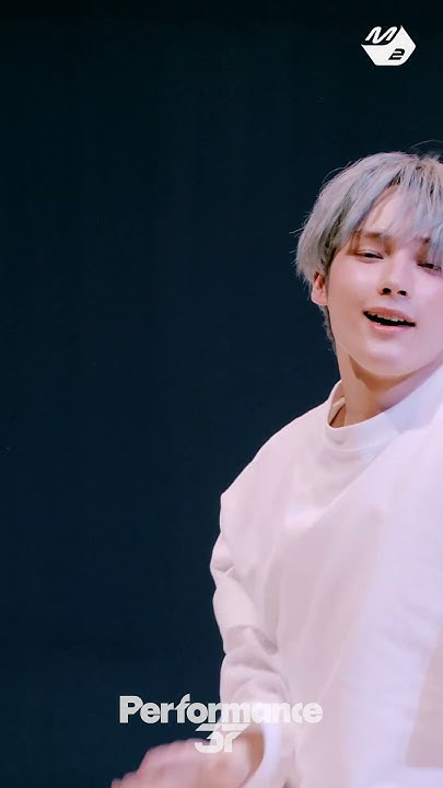 투모로우바이투게더의 비하인드 컷