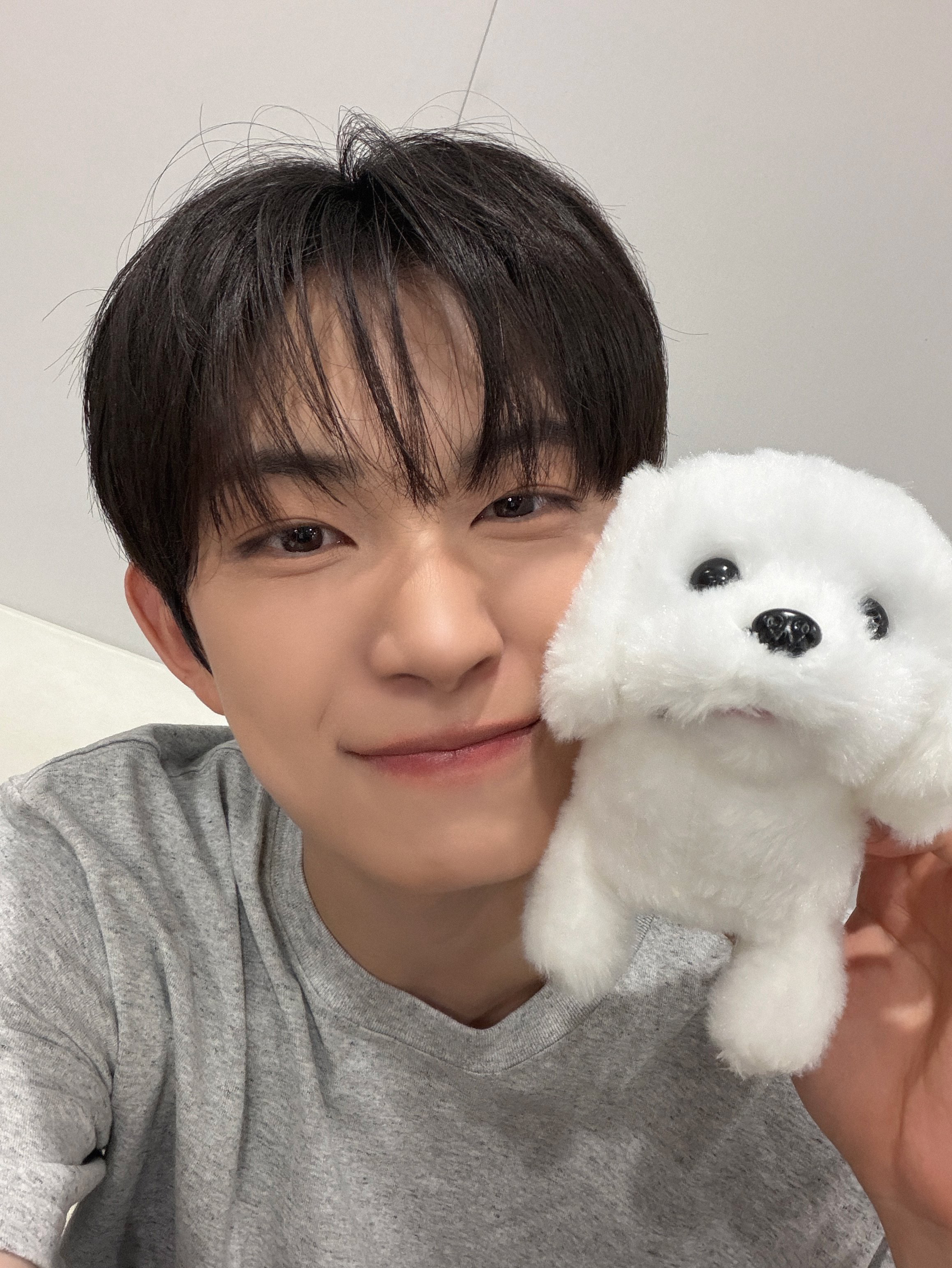 Recent activity shot of Kim Geonwoo (ALPHA DRIVE ONE)