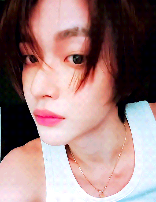 Foto aktivitas terbaru Wonbin (RIIZE)