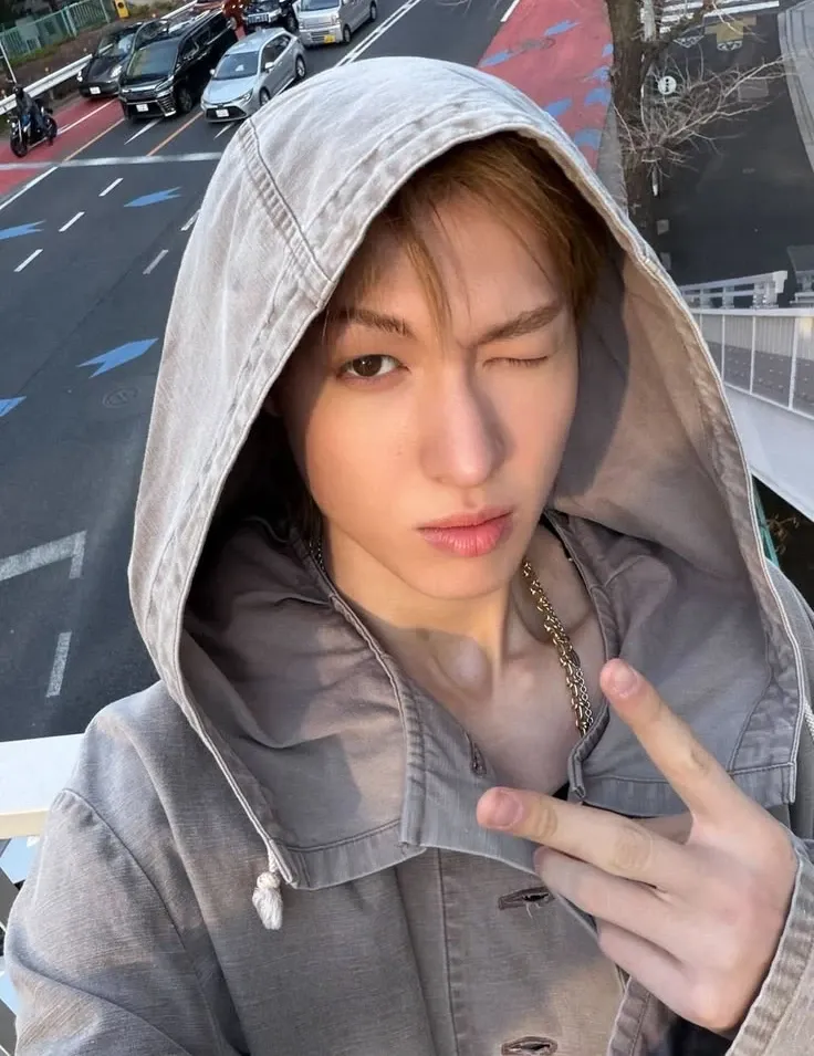 Recent activity shot of Martin (CORTIS)