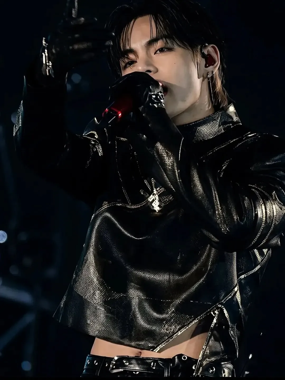 V (BTS)の最近の活動写真