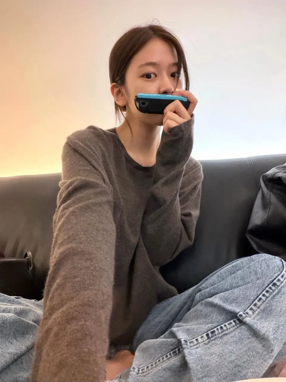 Behind-the-scenes cut of An Yujin (IVE)