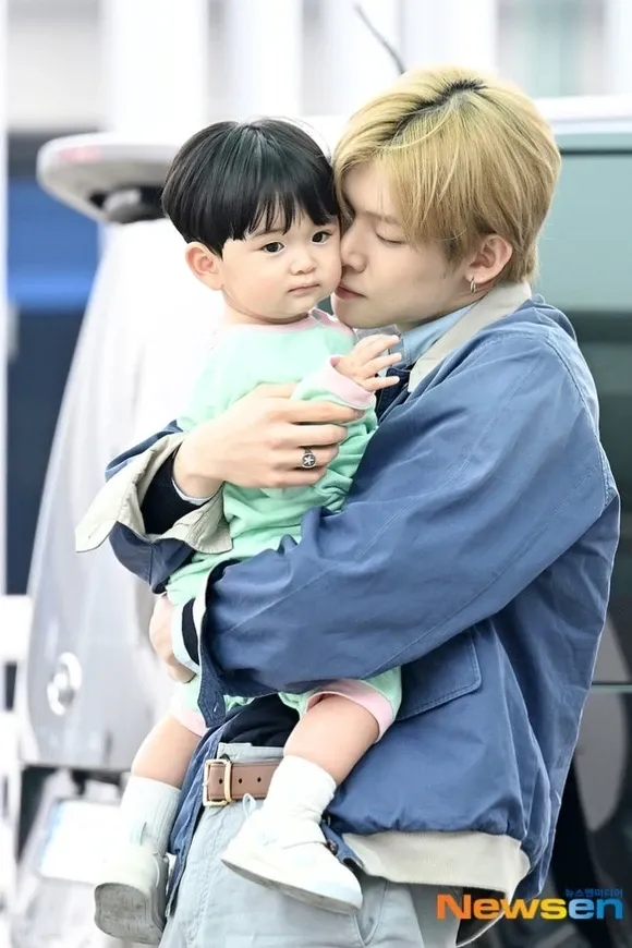 Foto aktivitas terbaru Yeonjun (TOMORROW X TOGETHER)