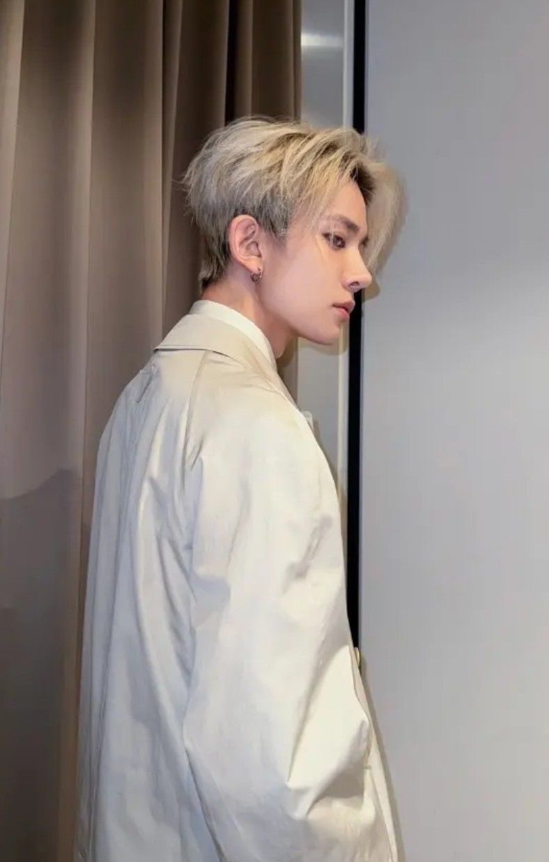 羲承 (ENHYPEN)的最新照片