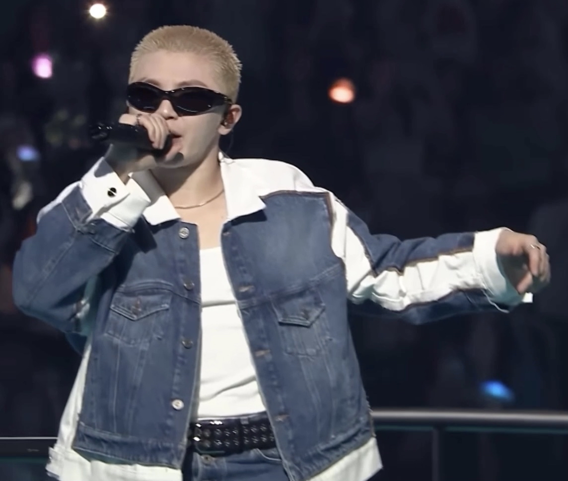 A moment captured by Woozi (SEVENTEEN)'s fan