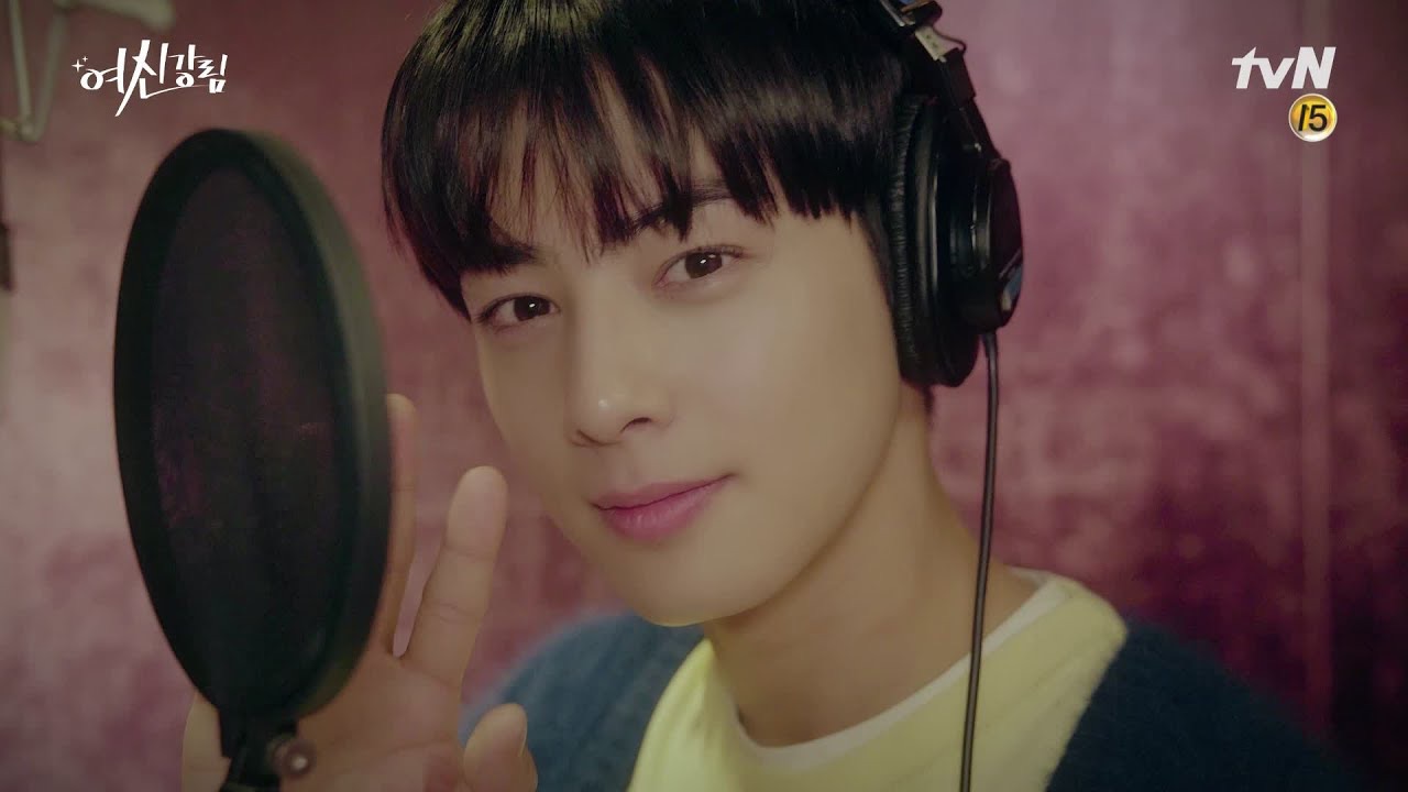 Latest photo of Moonbin (ASTRO)