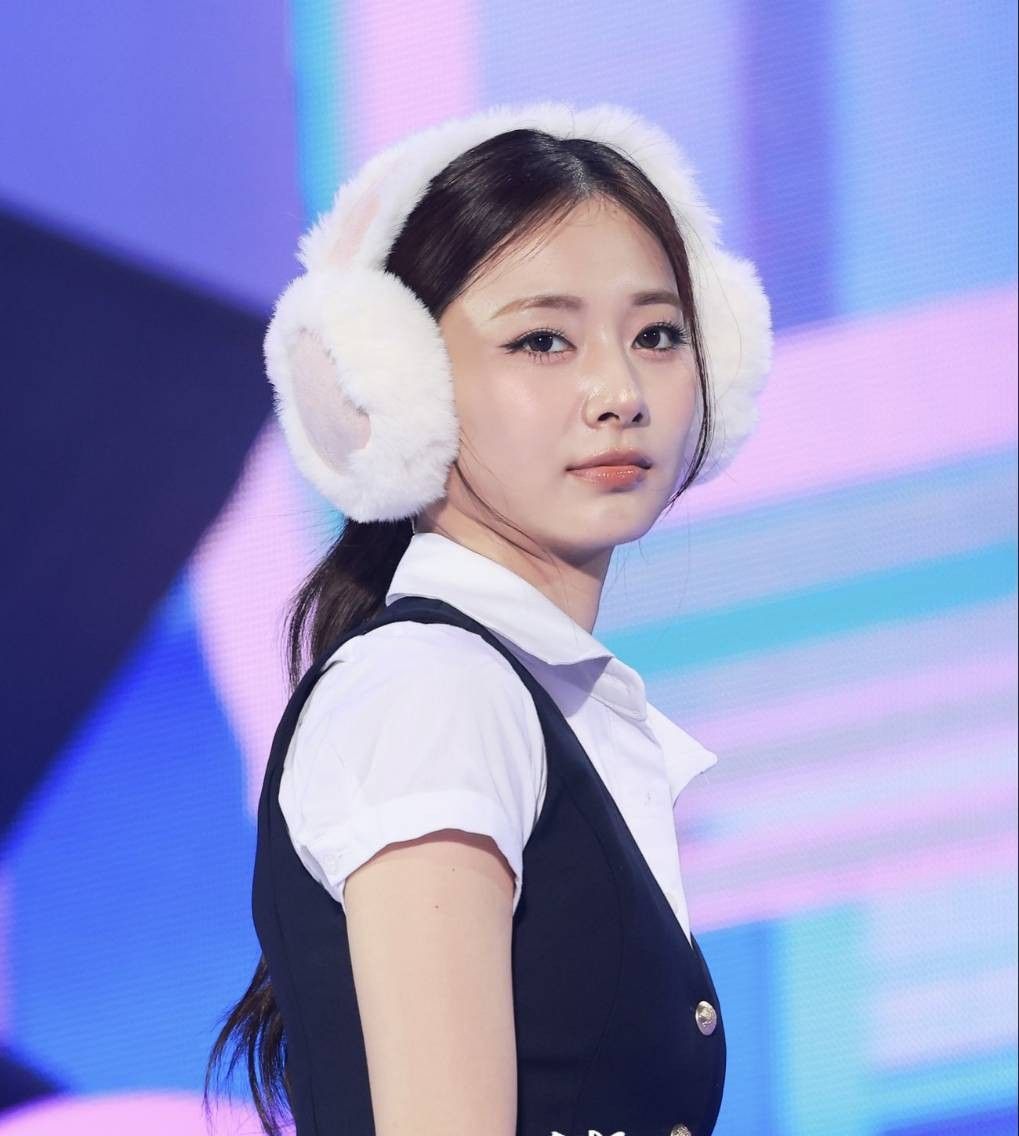 Recent activity shot of Tzuyu (TWICE)