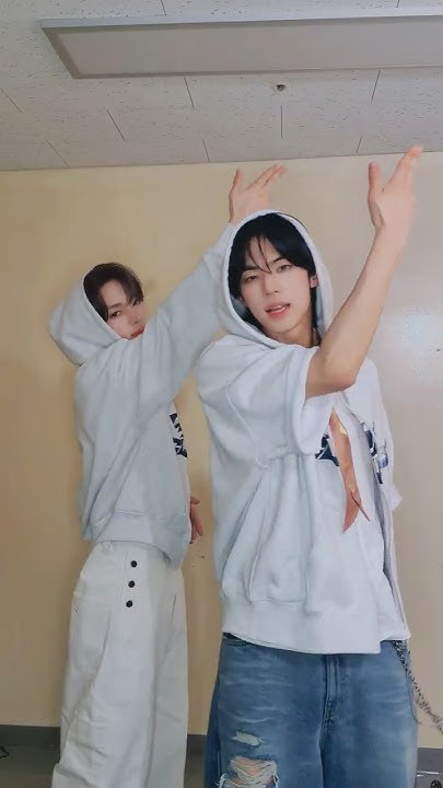 Behind-the-scenes cut of TWS