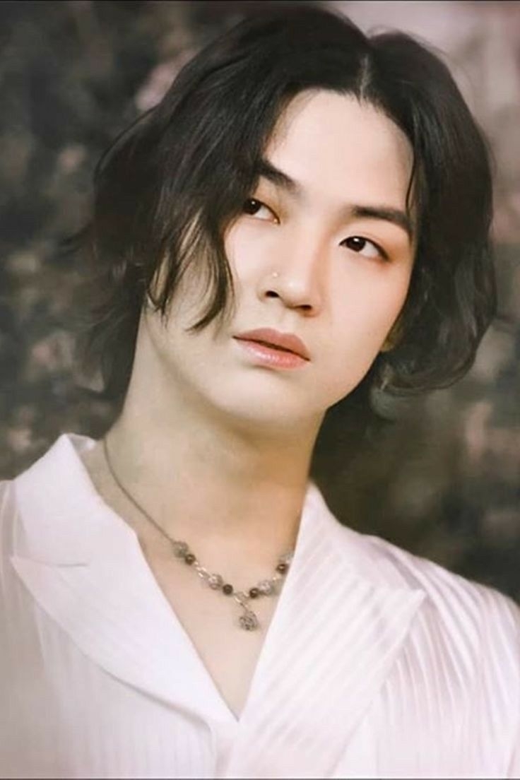 Latest photo of JAY B (GOT7)