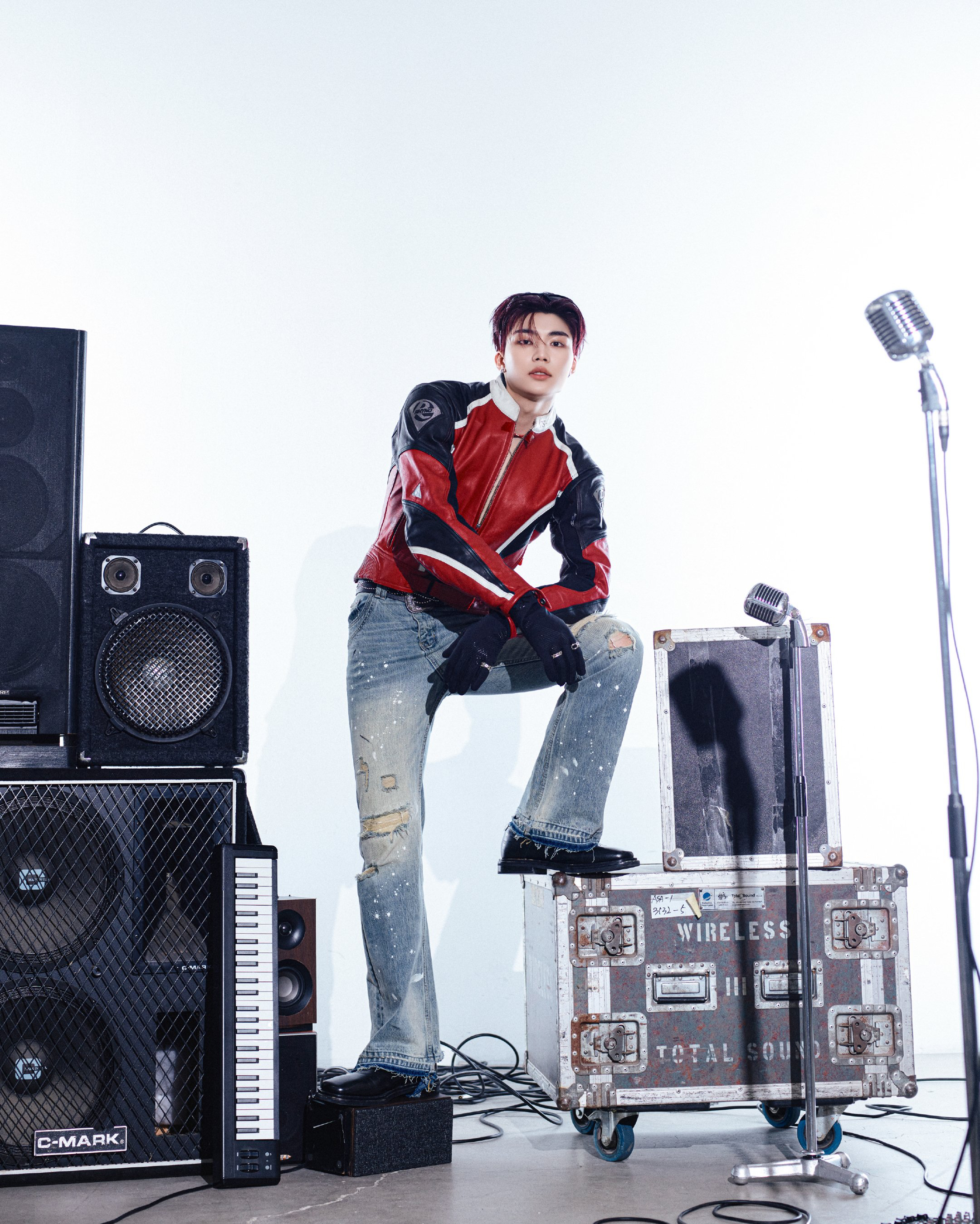 A moment captured by Park Gunwook (ZEROBASEONE)'s fan