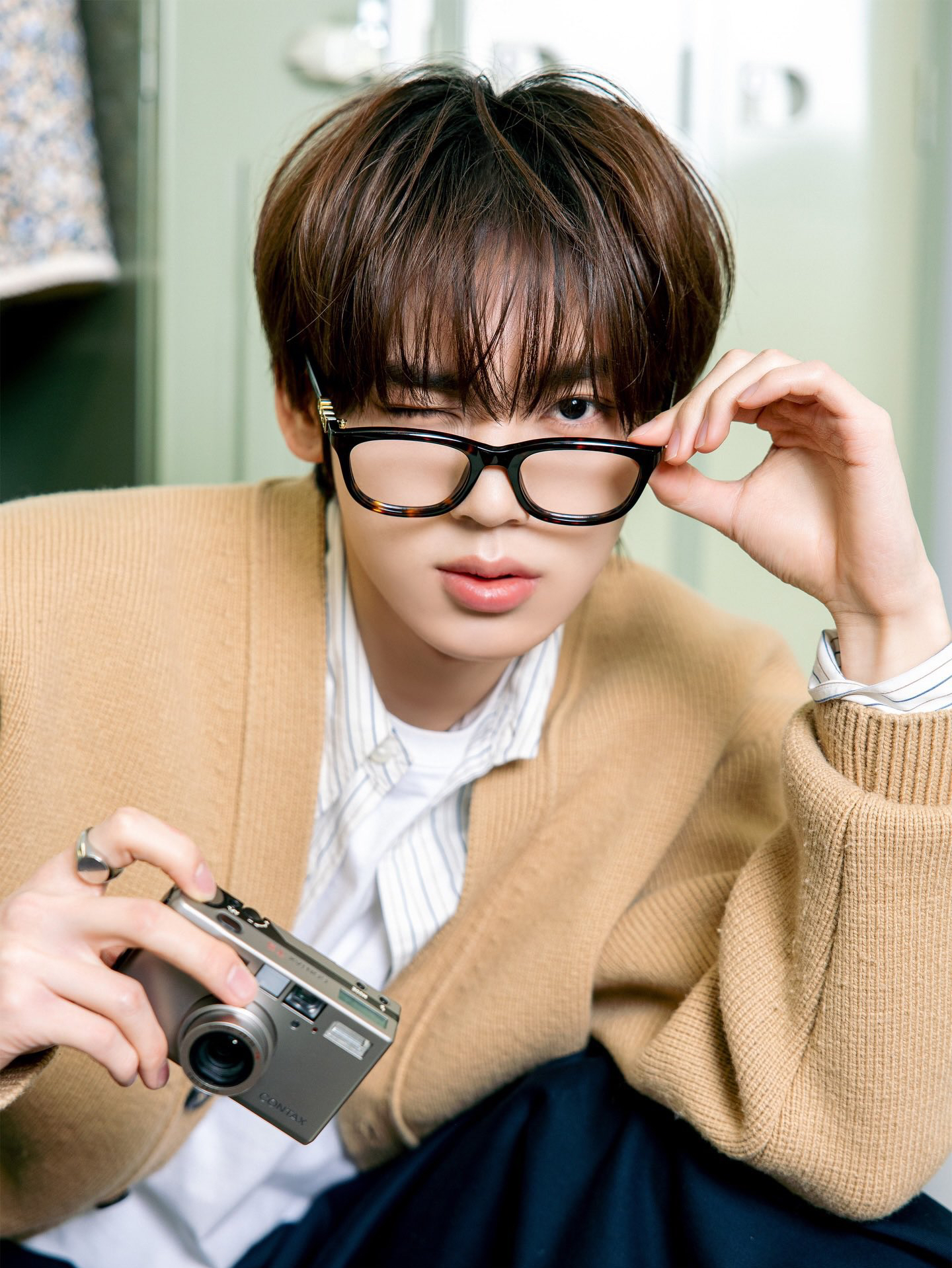 Behind-the-scenes cut of Han Yujin (AND2BLE)