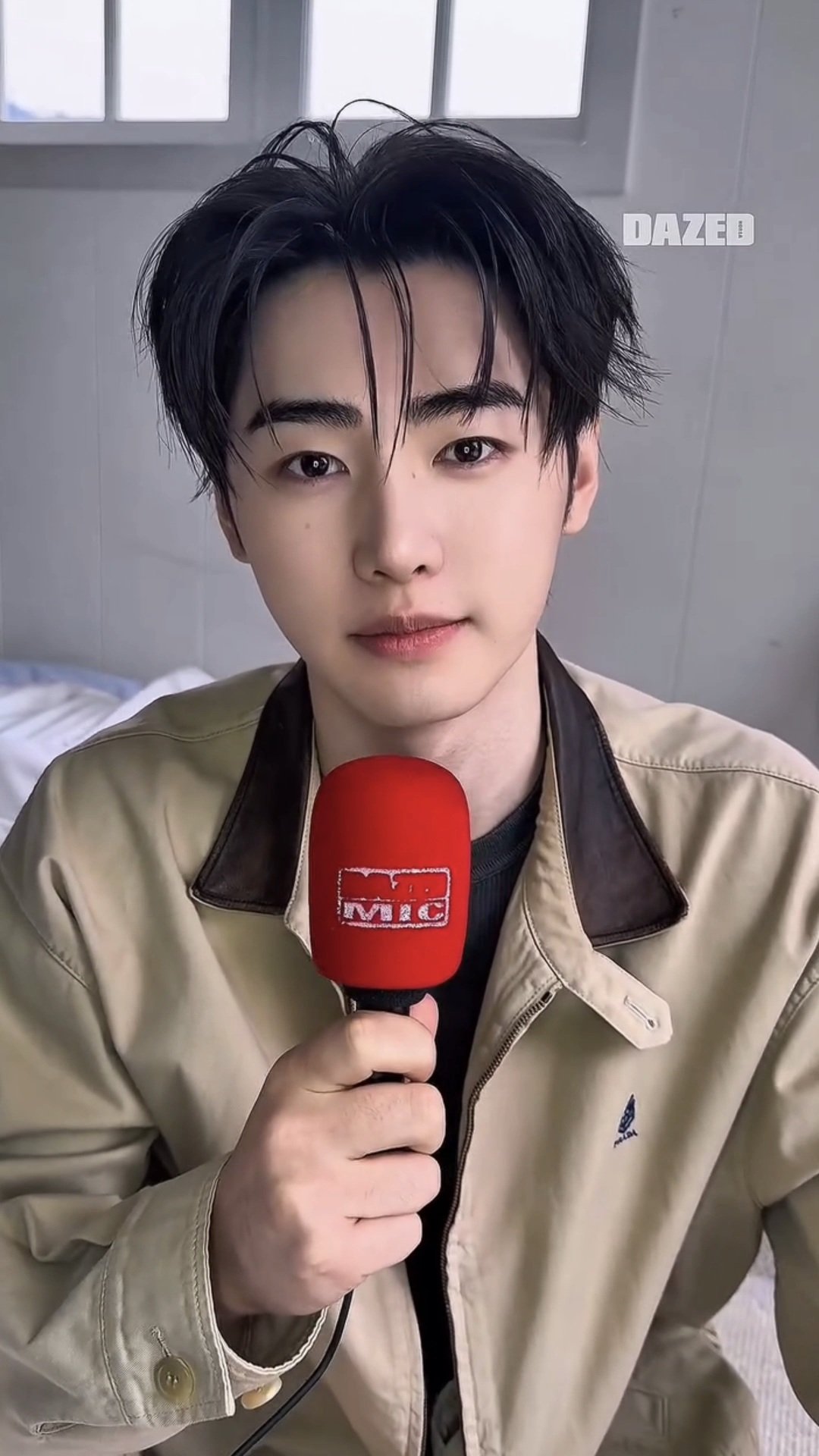 A moment captured by Sunghoon (ENHYPEN)'s fan