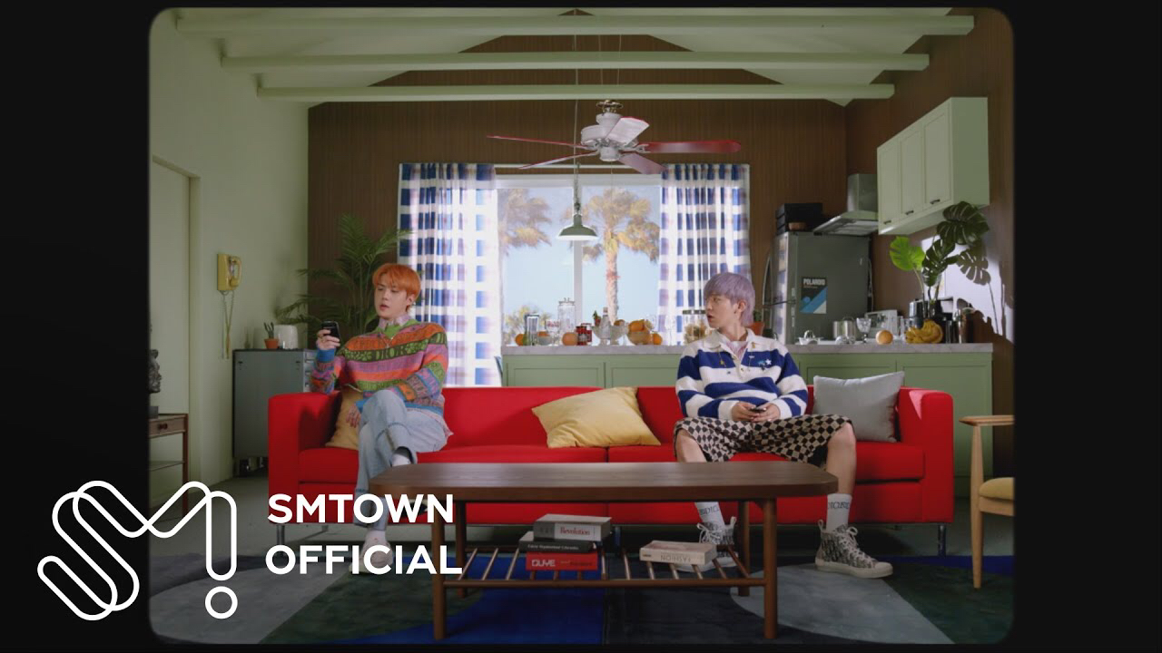 Foto aktivitas terbaru EXO