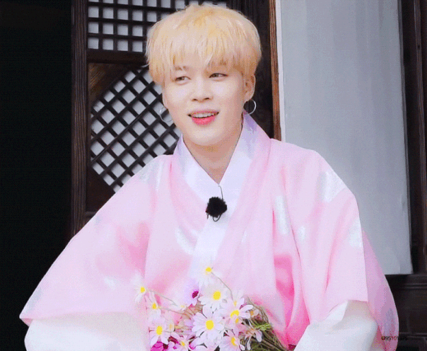 Momen yang diabadikan oleh penggemar Jimin (BTS)