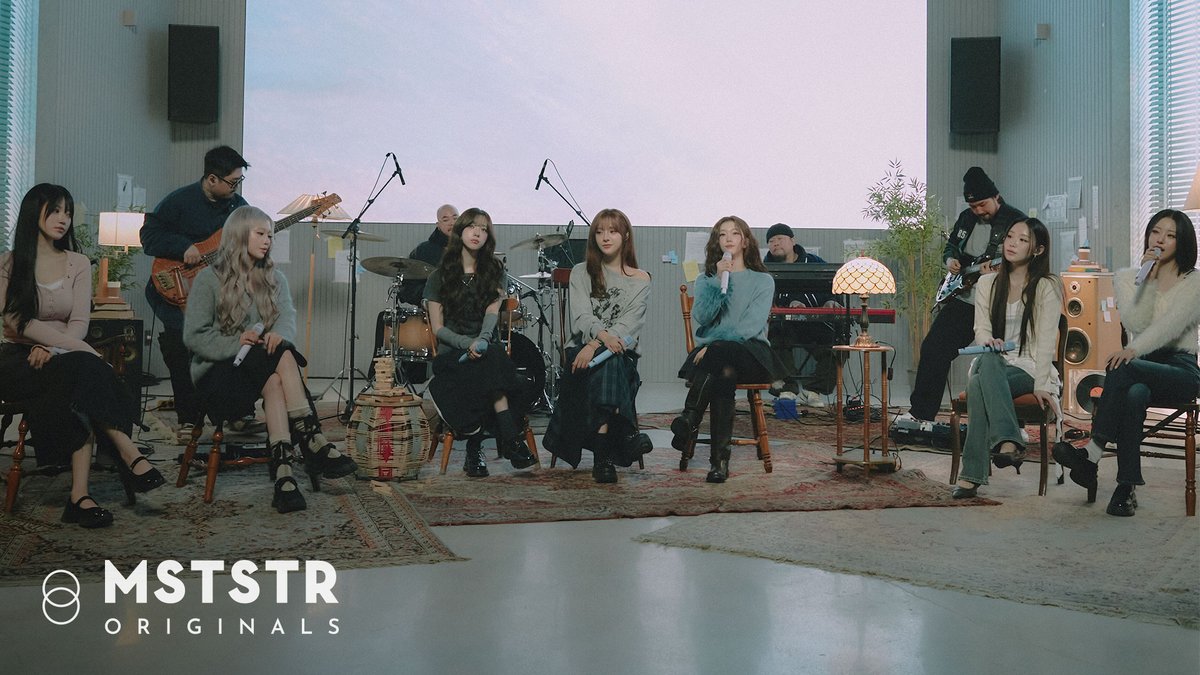 Recent activity shot of Billlie