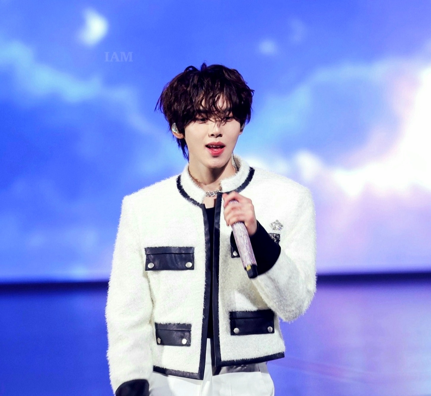 Momen yang diabadikan oleh penggemar Han Yujin (ZEROBASEONE)